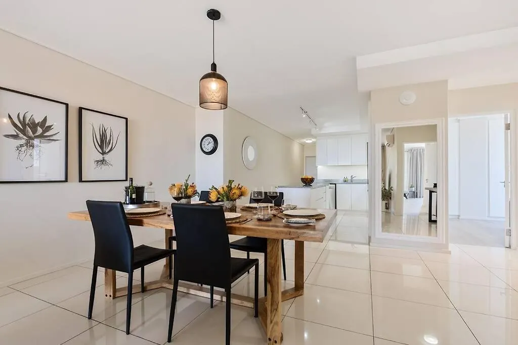 Stylish Green Point Getaway Cape Town Apartment