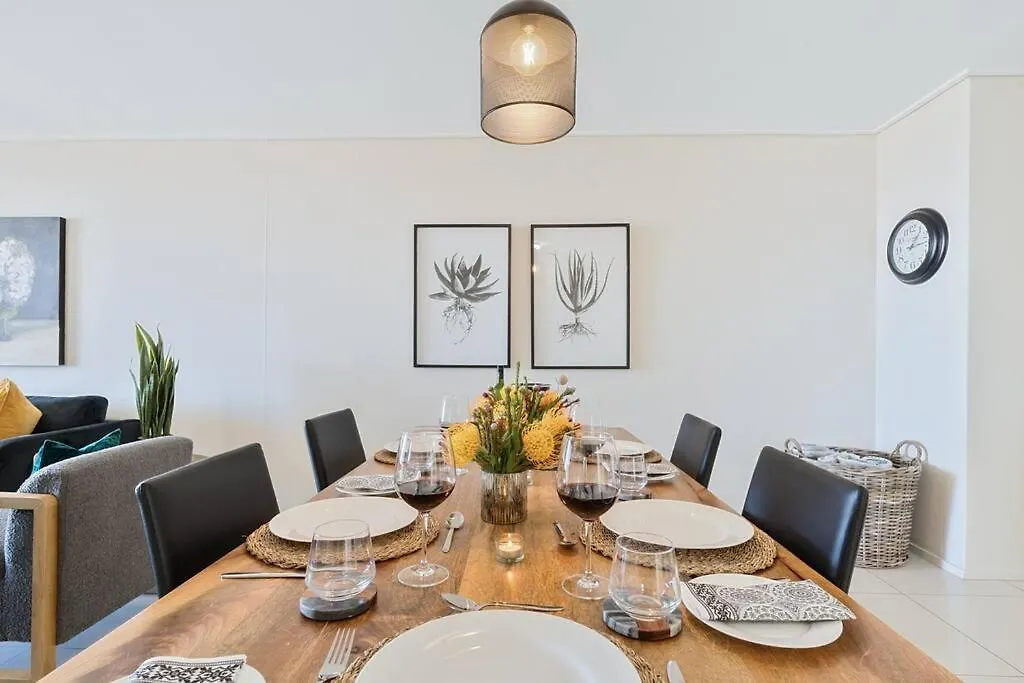 Stylish Green Point Getaway Cape Town