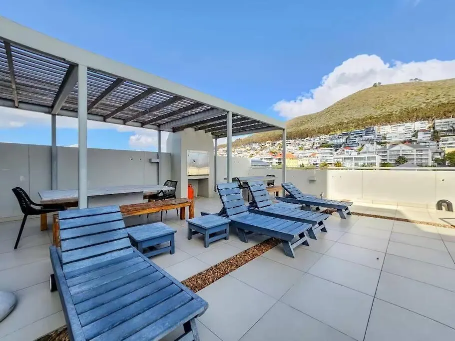 Stylish Green Point Getaway Cape Town Apartment